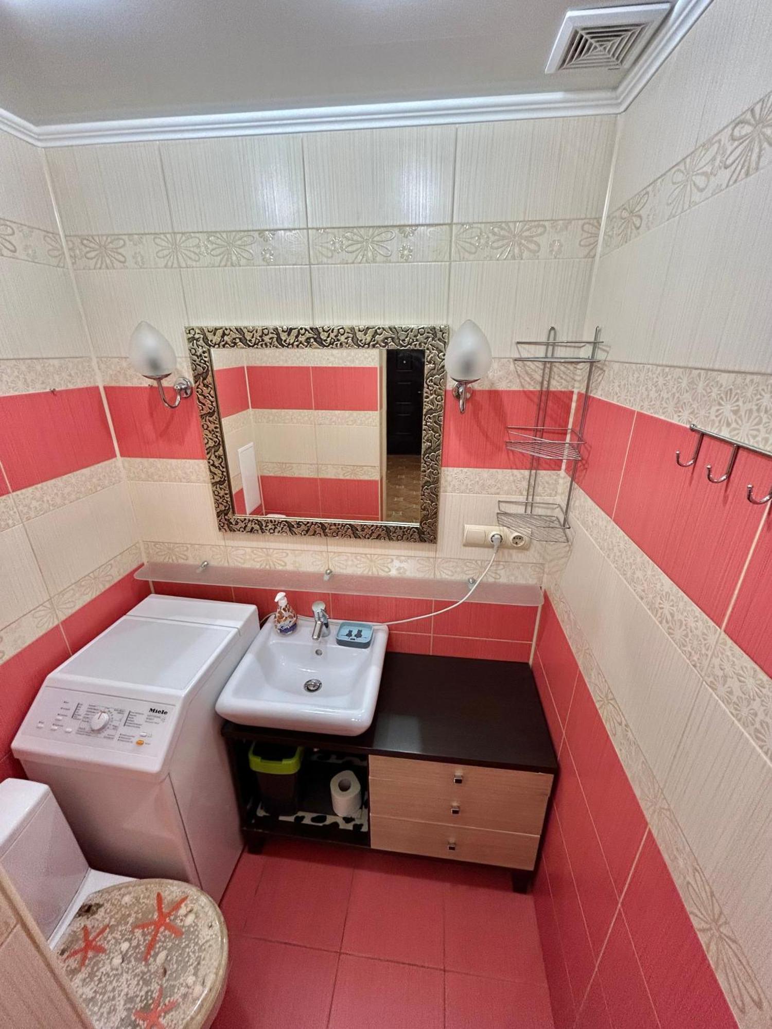 Apartments On Sholom Aleichem Та Ще Варіант Поруч Лвив Екстериор снимка