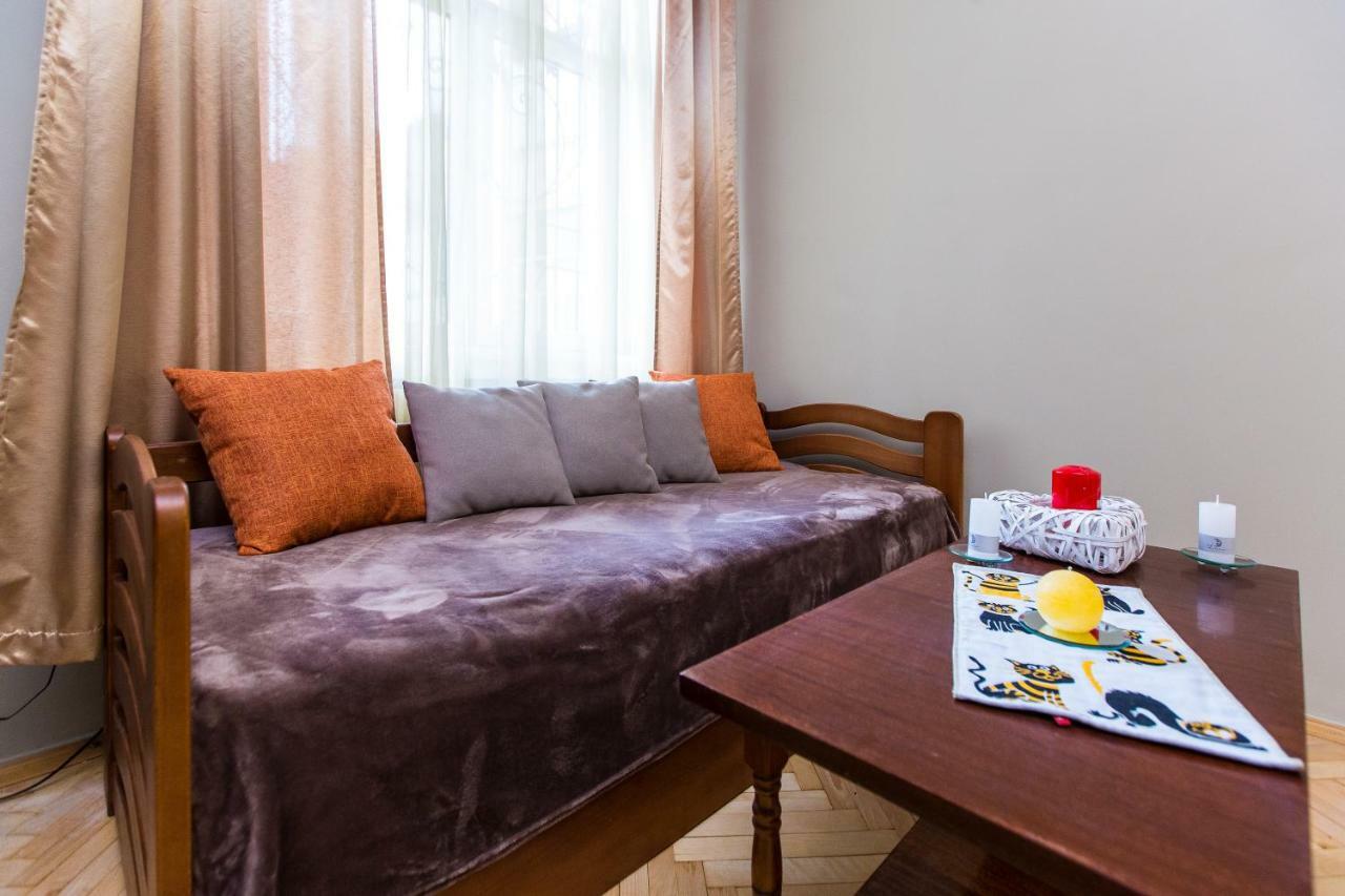 Apartments On Sholom Aleichem Та Ще Варіант Поруч Лвив Екстериор снимка